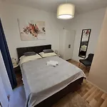 Apartment Lux Zadar