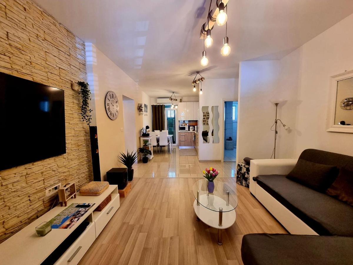 Lux Apartament